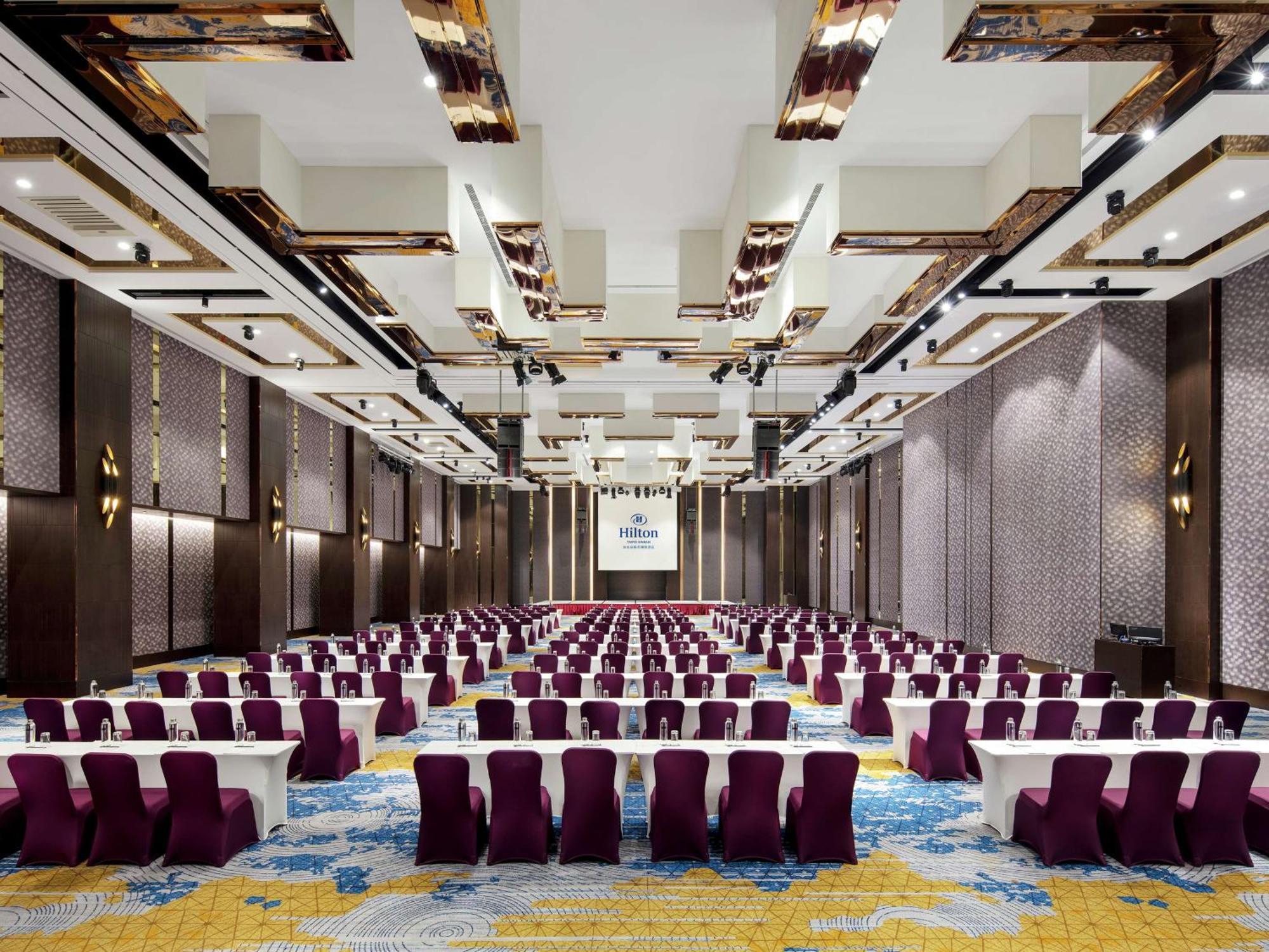 Hotel Hilton Taipei Sinban New Taipei City Esterno foto