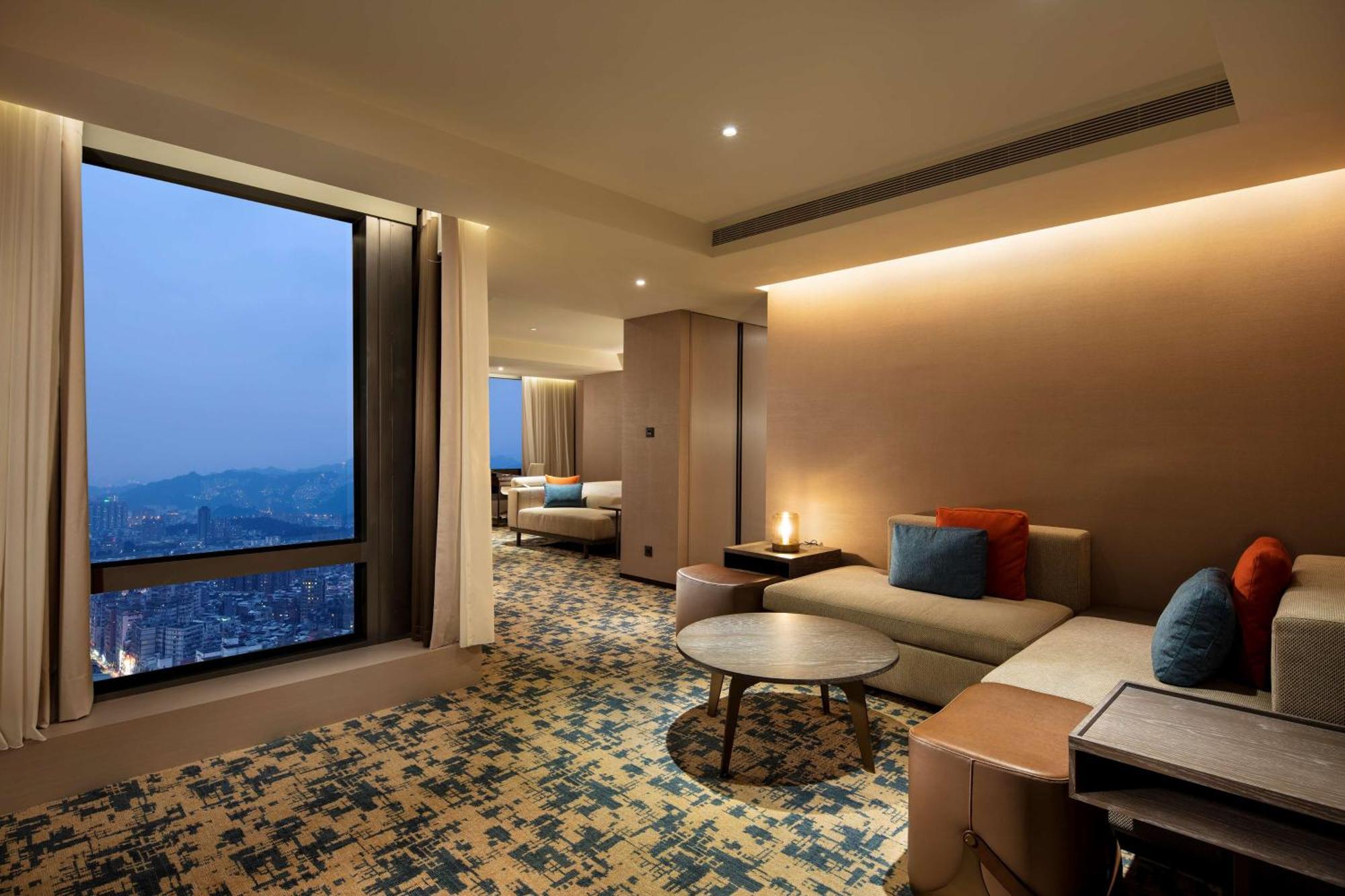 Hotel Hilton Taipei Sinban New Taipei City Esterno foto